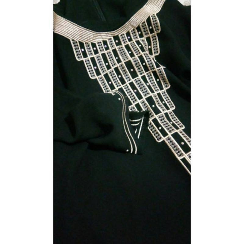 Women Black Saudi Abaya for Hajj and Umrah