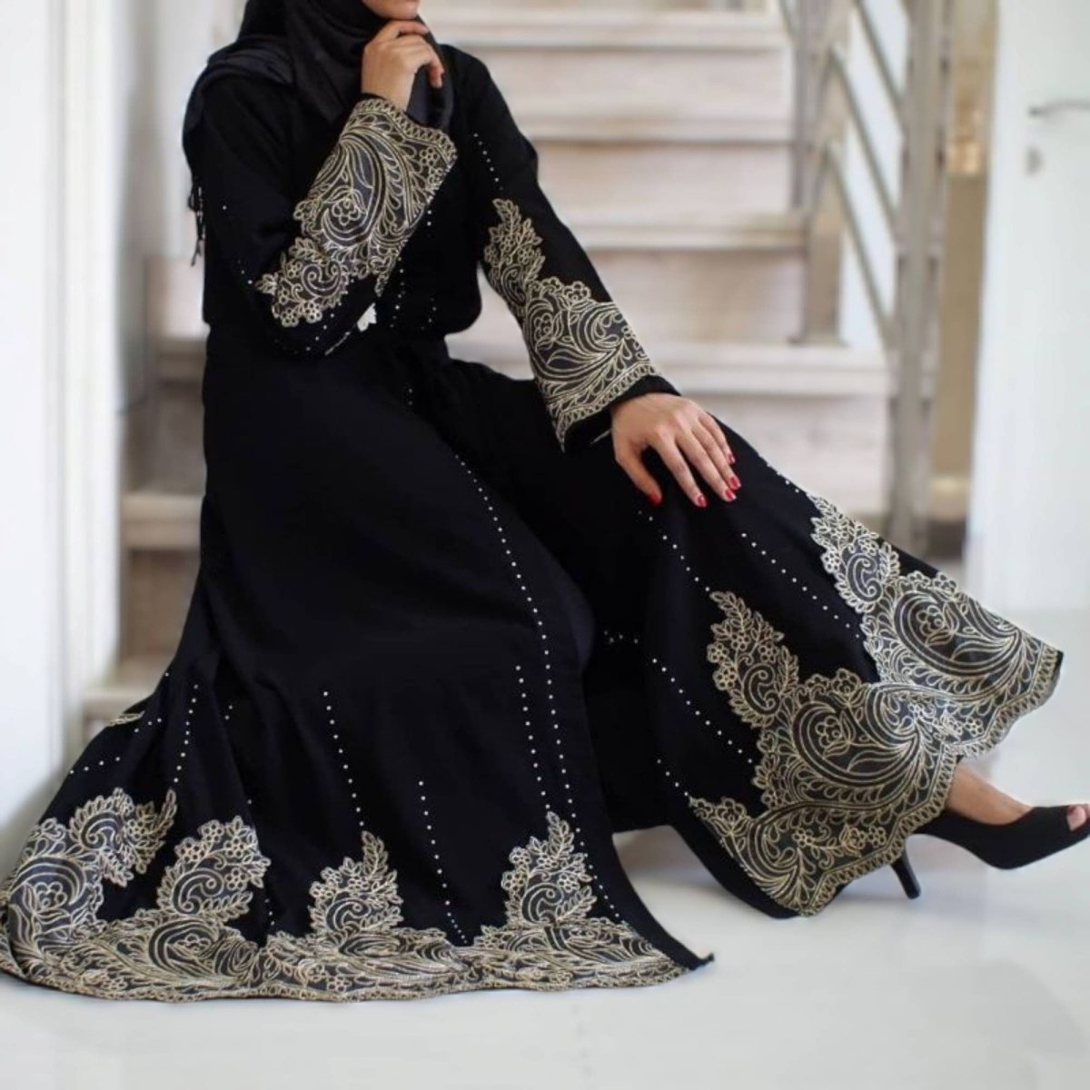 Islamic Embroidered Black Abaya Dress for Hajj and Umrah