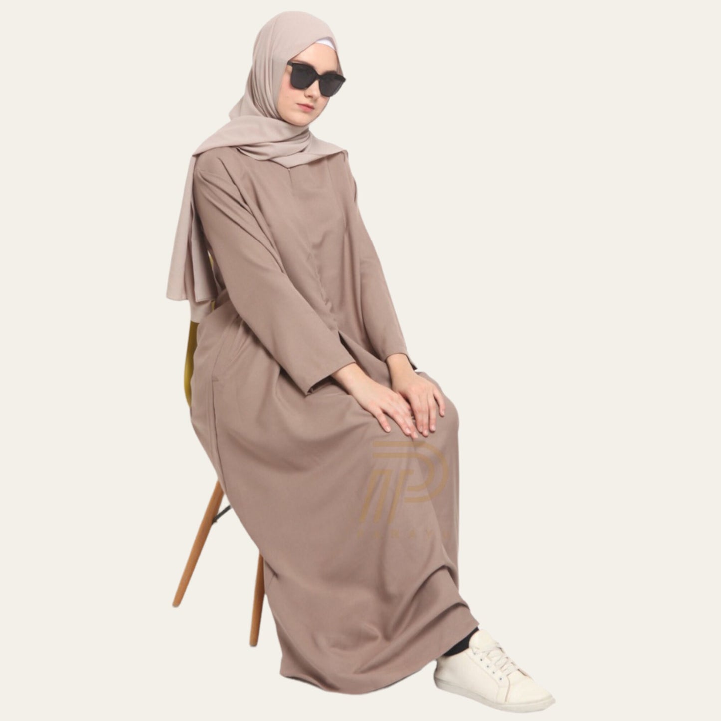 Modest Brown Abaya Dress for Hajj and Umrah | Zhaviah