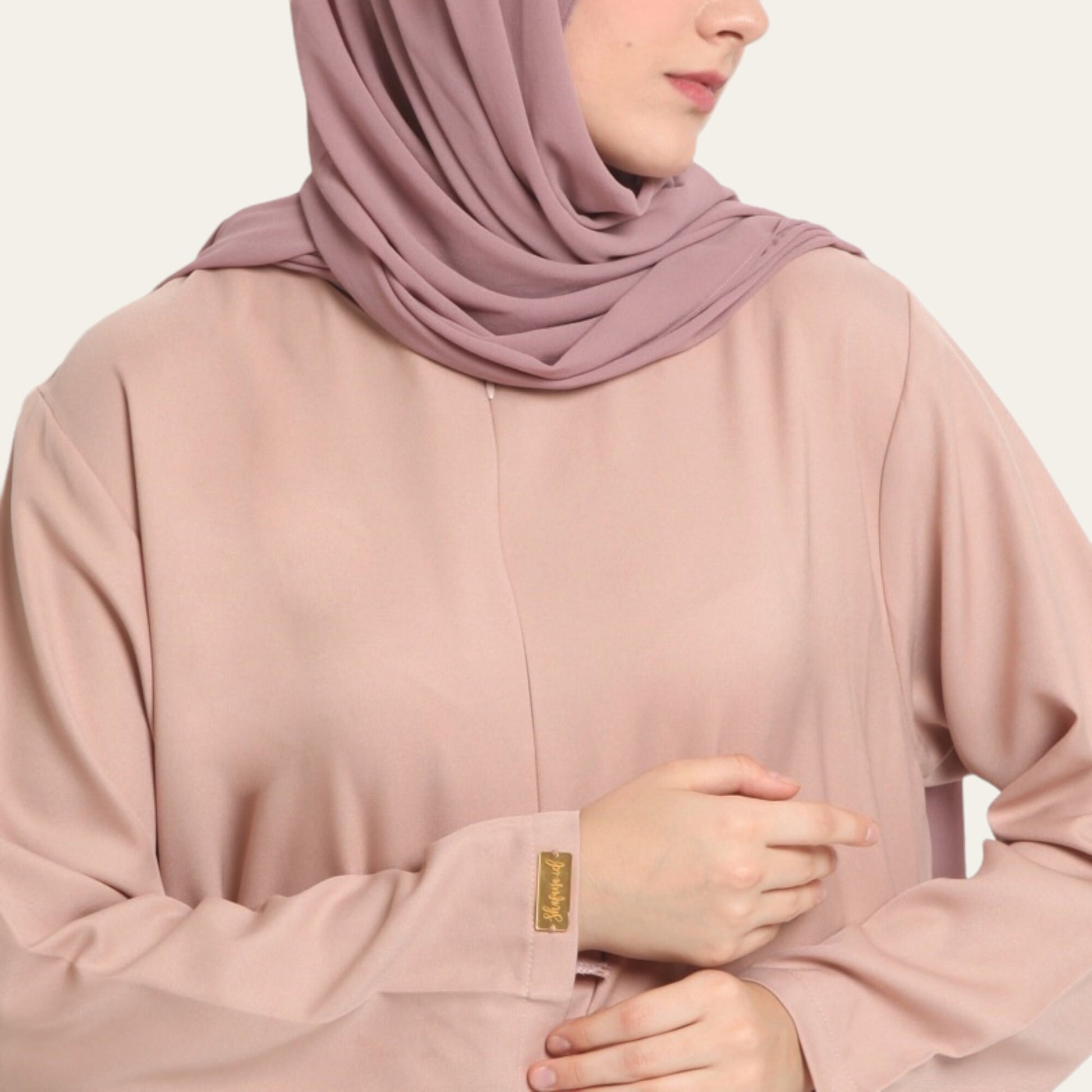 Peach Simple Modest Abaya Women for Hajj and Umrah | Zhaviah